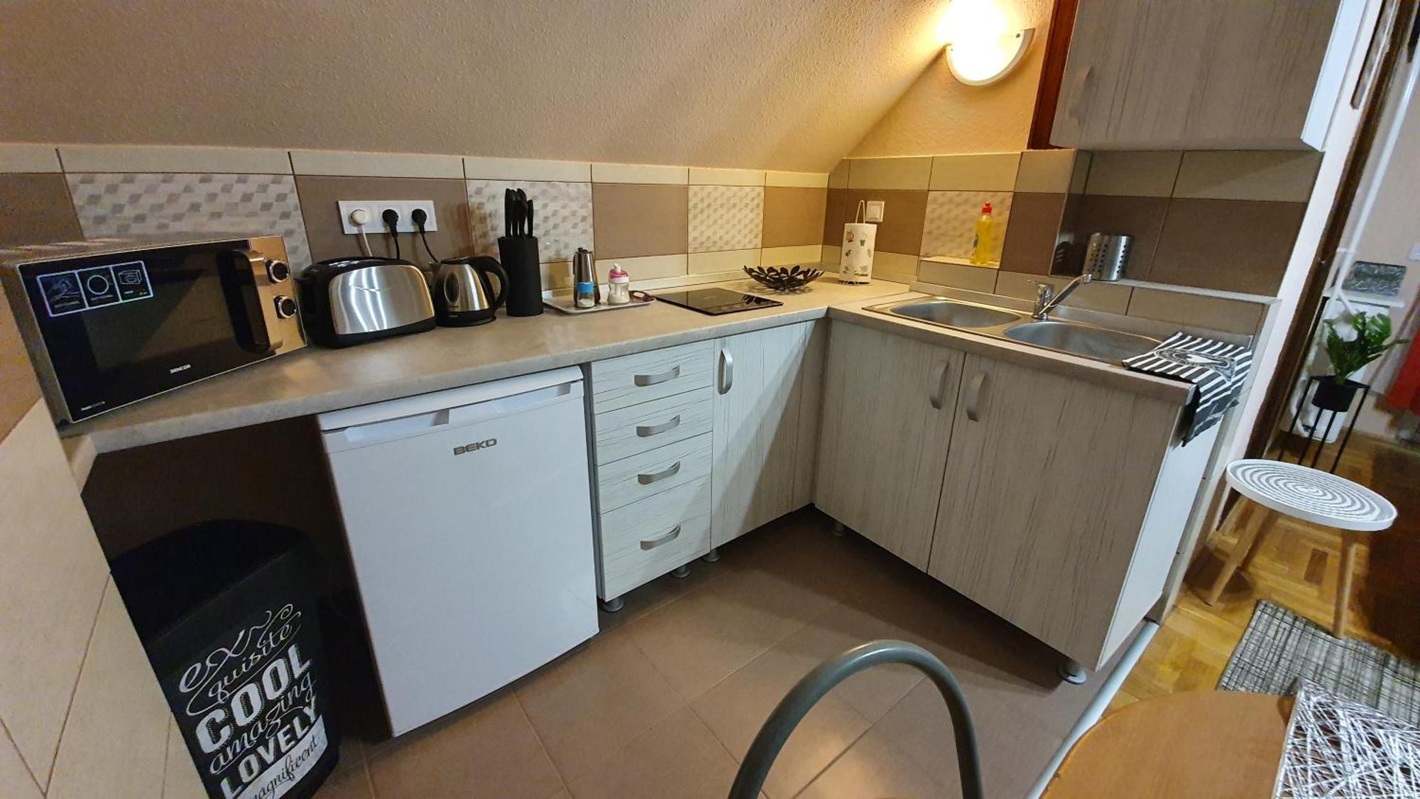 Agnes Vendeghazak Siofok-Apartman 2 المظهر الخارجي الصورة